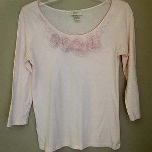 Pink 3/4 Sleeve Shirt w/ Flower Details LOFT Small